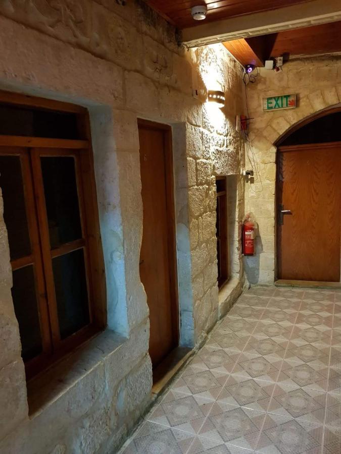 Citadel Youth Hostel Gerusalemme Esterno foto